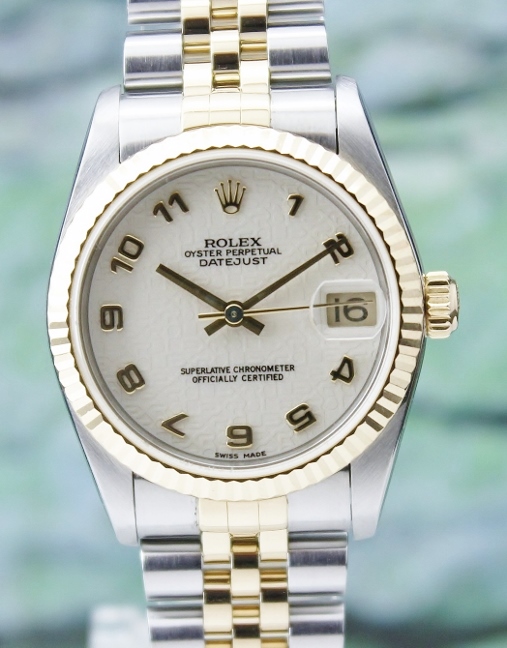 (image for) A ROLEX MID SIZE OYSTER PERPETUAL DATEJUST / 68273